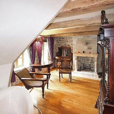 Lavilla Haute * Saint-Julien-du-Serre