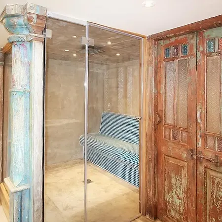 Lavilla Haute *
